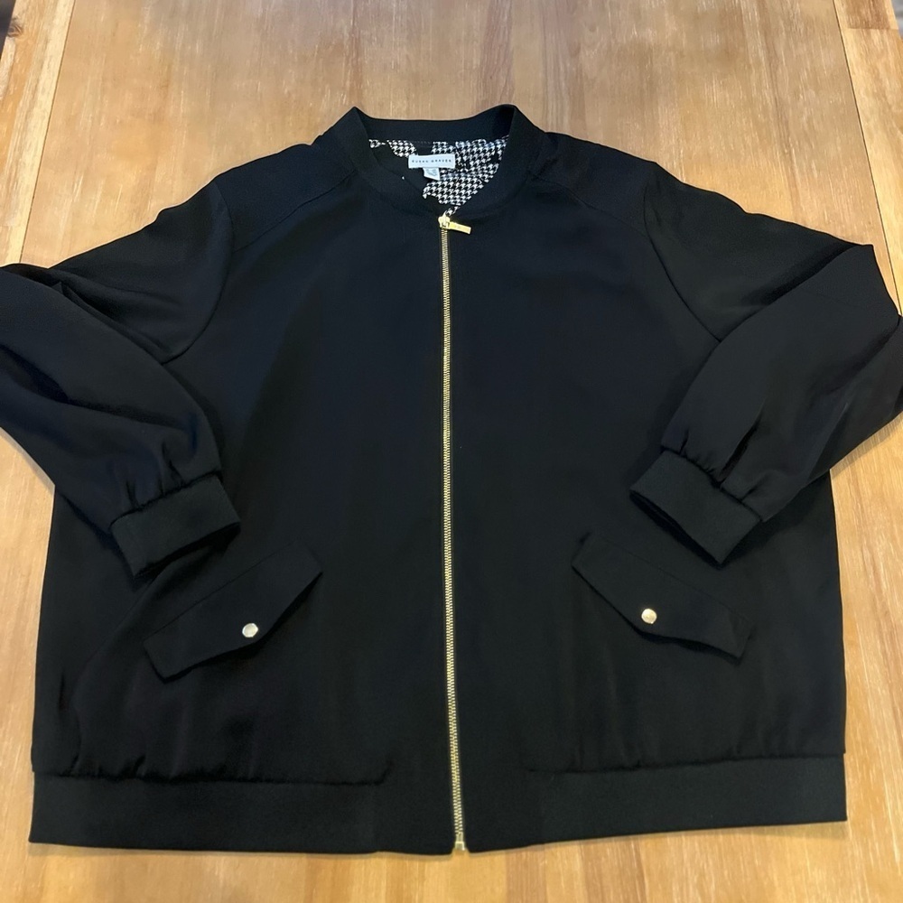 Susan Graver Black Liquid Knit Bomber Jacket - Gold Hardware 2X - Picture 5 of 12